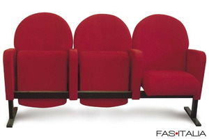 Poltroncina ignifuga Made in Italy per sala congressi