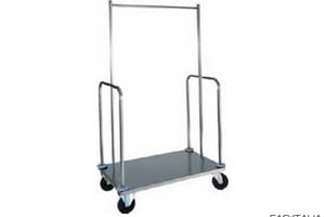Stender abiti e valigie per hotel