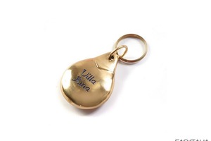 Portachiavi albergo a goccia in ottone massiccio