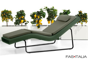 Lettino relax design per SPA e piscina Hotel